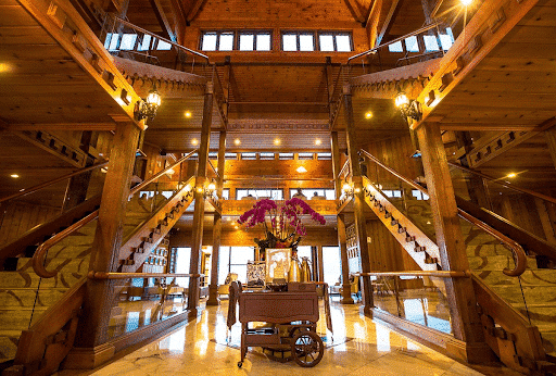 人氣飯店推薦 7. 儷山林會館(The Richforest Hotel)大廳