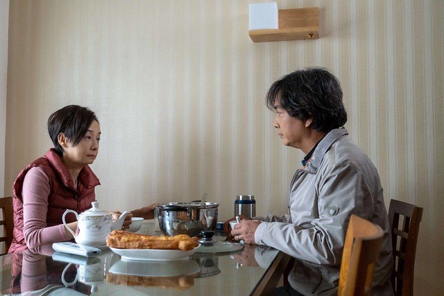 The Movie posters and stills of HK Movie "香港電影《過時‧過節》(Hong Kong Family)