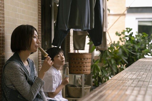 The Movie posters and stills of HK Movie "香港電影《流水落花》(Lost Love)" is launching from Mar 17, 2023 onwards in Taiwan.