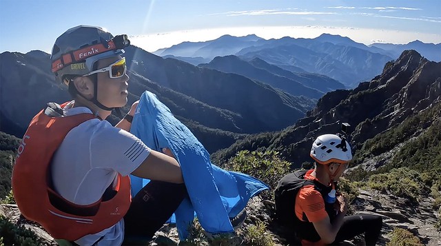 The Movie posters and stills of Taiwan  record movie "紀錄片《赤心巔峰》(Over The Peaks, Beyond The Challenges)" will be launching from Dec 15, 2023 onwards in Taiwan.